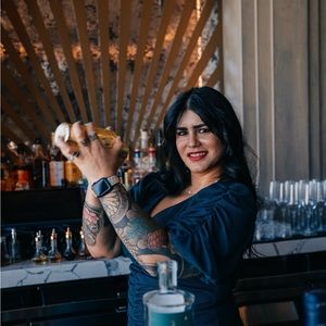 Meet your Posher, Natasha